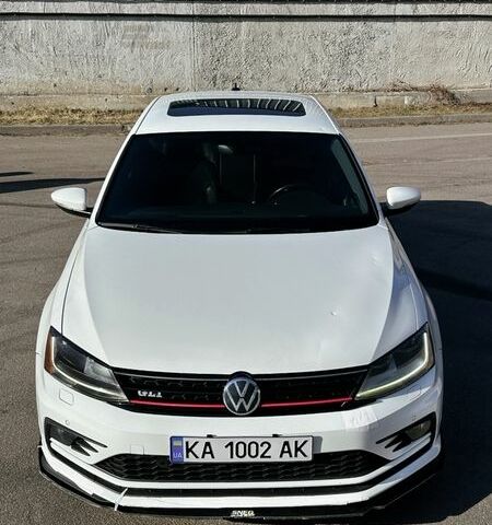 Білий Фольксваген Джетта, об'ємом двигуна 2 л та пробігом 143 тис. км за 12800 $, фото 1 на Automoto.ua