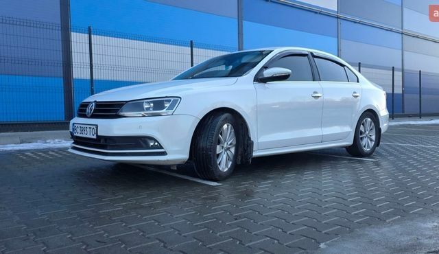 Белый Фольксваген Джетта, объемом двигателя 1.6 л и пробегом 118 тыс. км за 11300 $, фото 1 на Automoto.ua