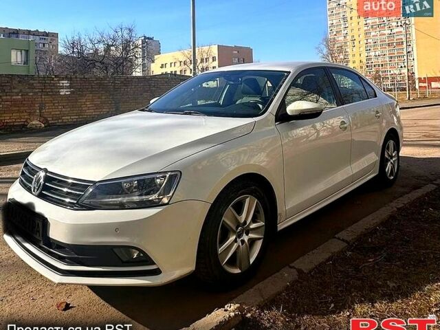 Белый Фольксваген Джетта, объемом двигателя 1.6 л и пробегом 138 тыс. км за 10500 $, фото 1 на Automoto.ua