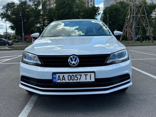 Белый Фольксваген Джетта, объемом двигателя 1.6 л и пробегом 137 тыс. км за 12500 $, фото 1 на Automoto.ua