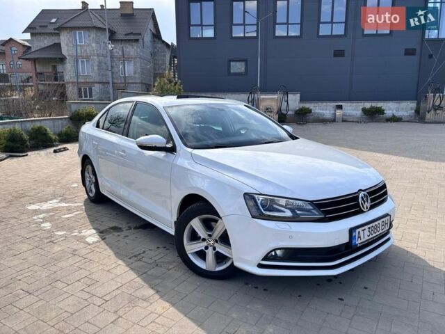 Белый Фольксваген Джетта, объемом двигателя 1.6 л и пробегом 169 тыс. км за 13000 $, фото 1 на Automoto.ua