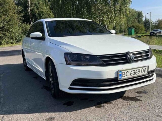 Білий Фольксваген Джетта, об'ємом двигуна 1.39 л та пробігом 235 тис. км за 10400 $, фото 1 на Automoto.ua