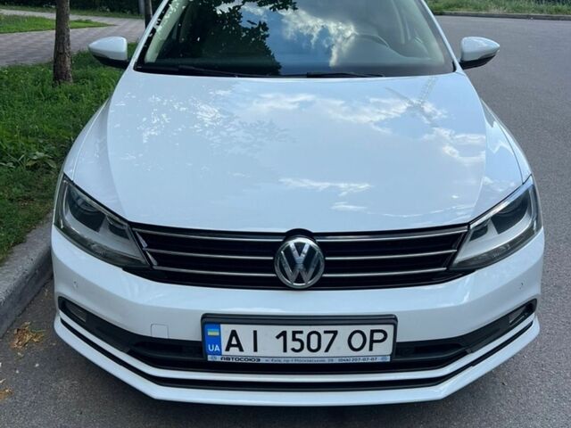 Білий Фольксваген Джетта, об'ємом двигуна 1.6 л та пробігом 173 тис. км за 12700 $, фото 1 на Automoto.ua