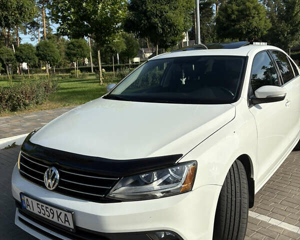 Белый Фольксваген Джетта, объемом двигателя 1.4 л и пробегом 175 тыс. км за 13000 $, фото 1 на Automoto.ua