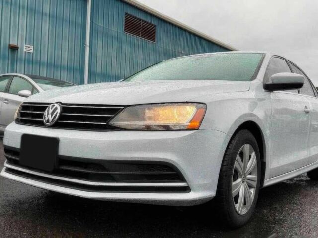 Белый Фольксваген Джетта, объемом двигателя 1.4 л и пробегом 60 тыс. км за 5500 $, фото 1 на Automoto.ua