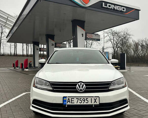 Белый Фольксваген Джетта, объемом двигателя 1.4 л и пробегом 120 тыс. км за 10900 $, фото 1 на Automoto.ua