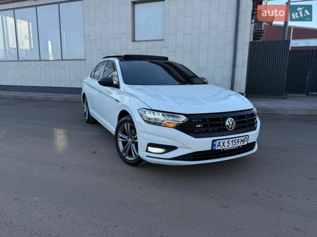 Белый Фольксваген Джетта, объемом двигателя 1.4 л и пробегом 100 тыс. км за 15500 $, фото 1 на Automoto.ua