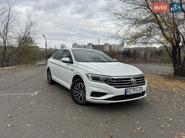 Белый Фольксваген Джетта, объемом двигателя 1.4 л и пробегом 87 тыс. км за 15999 $, фото 1 на Automoto.ua