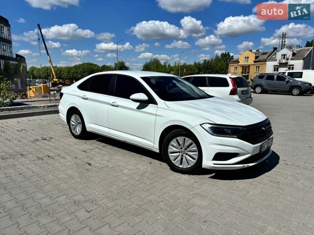 Белый Фольксваген Джетта, объемом двигателя 1.39 л и пробегом 188 тыс. км за 11200 $, фото 1 на Automoto.ua