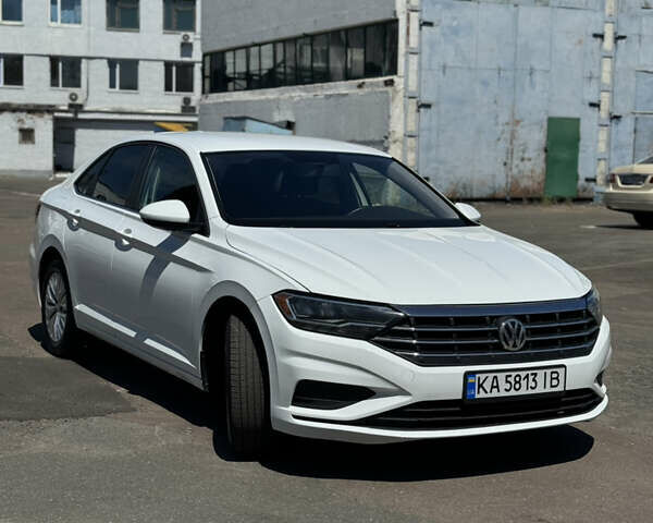 Белый Фольксваген Джетта, объемом двигателя 1.4 л и пробегом 174 тыс. км за 16000 $, фото 1 на Automoto.ua