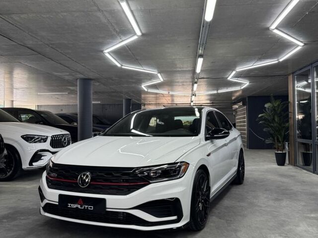 Білий Фольксваген Джетта, об'ємом двигуна 2 л та пробігом 112 тис. км за 21100 $, фото 1 на Automoto.ua