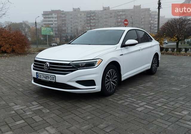 Белый Фольксваген Джетта, объемом двигателя 1.4 л и пробегом 86 тыс. км за 19500 $, фото 1 на Automoto.ua