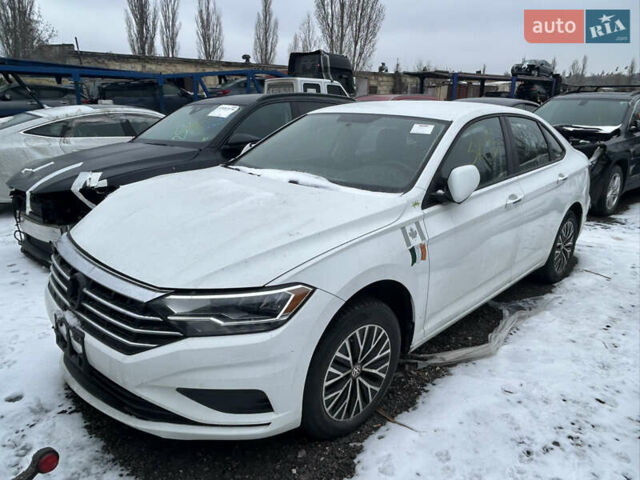 Белый Фольксваген Джетта, объемом двигателя 1.4 л и пробегом 124 тыс. км за 9300 $, фото 1 на Automoto.ua