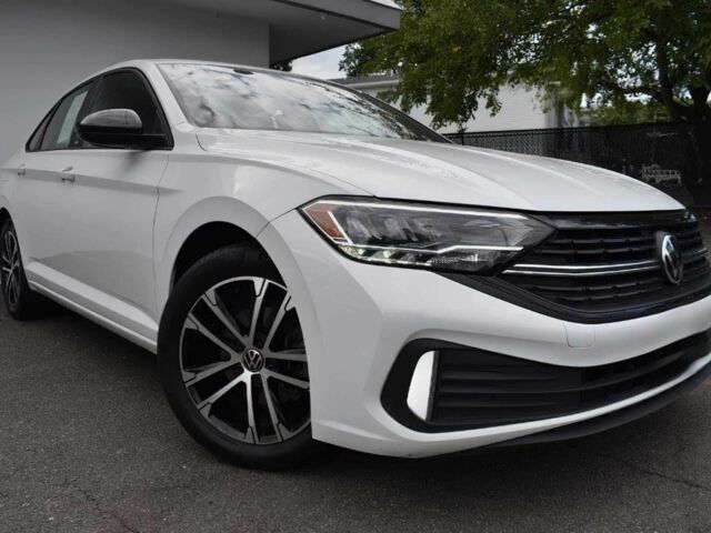 Белый Фольксваген Джетта, объемом двигателя 1.5 л и пробегом 17 тыс. км за 7000 $, фото 1 на Automoto.ua