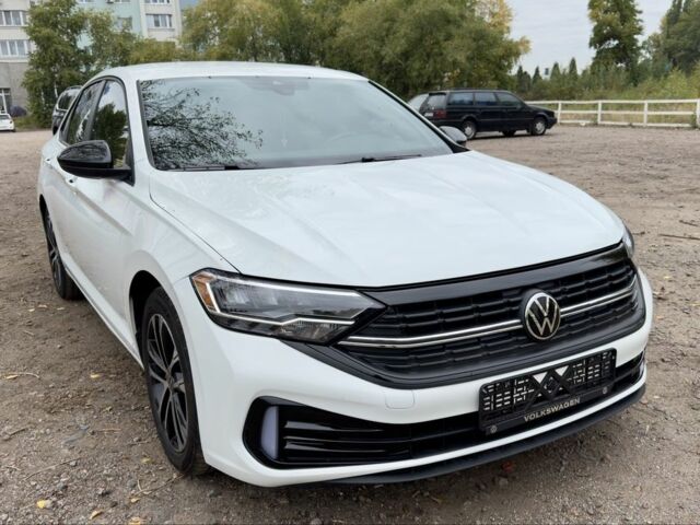 Белый Фольксваген Джетта, объемом двигателя 1.5 л и пробегом 12 тыс. км за 21999 $, фото 1 на Automoto.ua