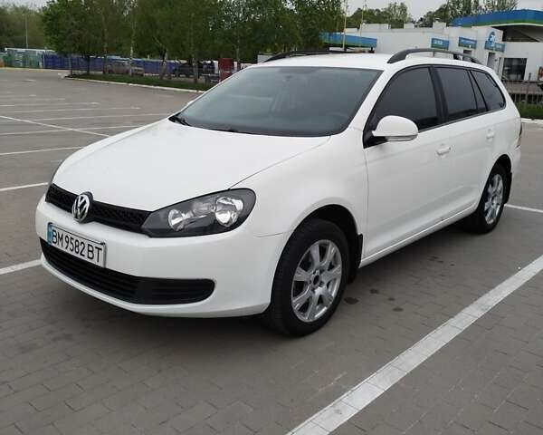 Білий Фольксваген Джетта, об'ємом двигуна 2.48 л та пробігом 175 тис. км за 9000 $, фото 1 на Automoto.ua