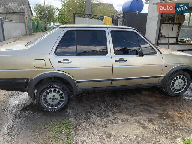 Бежевий Фольксваген Джетта, об'ємом двигуна 1.27 л та пробігом 109 тис. км за 1350 $, фото 1 на Automoto.ua