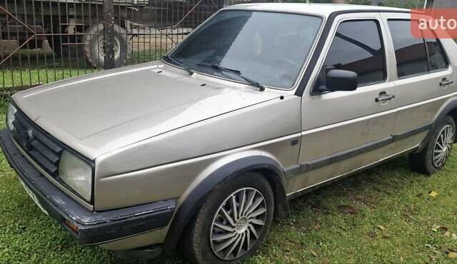 Бежевий Фольксваген Джетта, об'ємом двигуна 1.8 л та пробігом 327 тис. км за 999 $, фото 1 на Automoto.ua