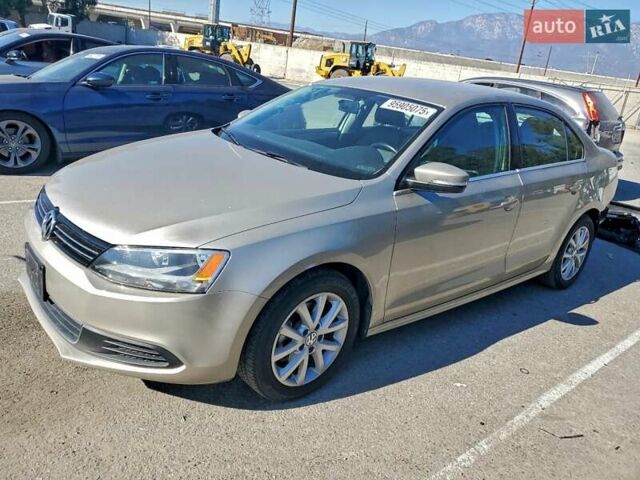 Бежевый Фольксваген Джетта, объемом двигателя 0 л и пробегом 100 тыс. км за 6800 $, фото 1 на Automoto.ua
