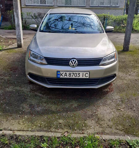 Бежевий Фольксваген Джетта, об'ємом двигуна 1.78 л та пробігом 163 тис. км за 9500 $, фото 1 на Automoto.ua