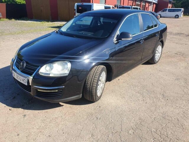 Черный Фольксваген Джетта, объемом двигателя 2 л и пробегом 250 тыс. км за 5500 $, фото 1 на Automoto.ua