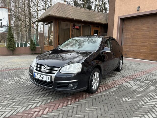 Чорний Фольксваген Джетта, об'ємом двигуна 1.6 л та пробігом 265 тис. км за 5700 $, фото 1 на Automoto.ua