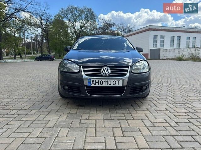 Черный Фольксваген Джетта, объемом двигателя 1.9 л и пробегом 325 тыс. км за 4900 $, фото 1 на Automoto.ua