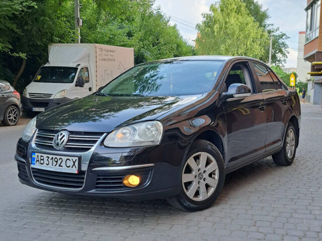 Чорний Фольксваген Джетта, об'ємом двигуна 1.6 л та пробігом 278 тис. км за 5500 $, фото 1 на Automoto.ua