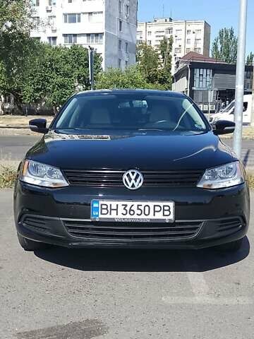 Чорний Фольксваген Джетта, об'ємом двигуна 2.48 л та пробігом 250 тис. км за 7800 $, фото 1 на Automoto.ua