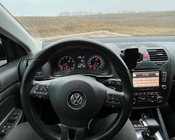 Черный Фольксваген Джетта, объемом двигателя 1.4 л и пробегом 216 тыс. км за 7500 $, фото 1 на Automoto.ua