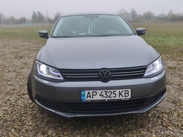 Черный Фольксваген Джетта, объемом двигателя 2.5 л и пробегом 200 тыс. км за 8200 $, фото 1 на Automoto.ua