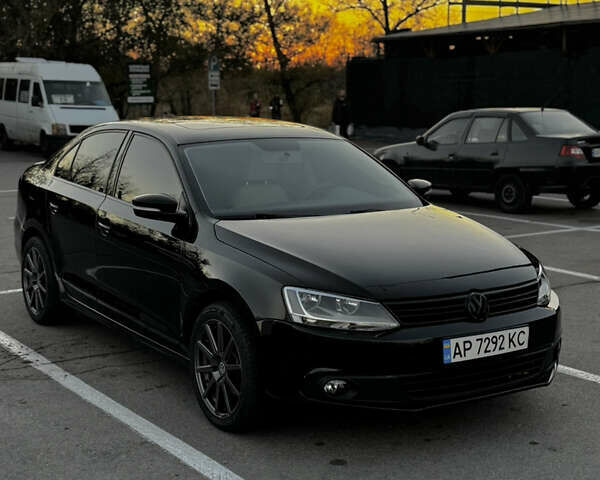 Черный Фольксваген Джетта, объемом двигателя 1.97 л и пробегом 229 тыс. км за 9500 $, фото 1 на Automoto.ua