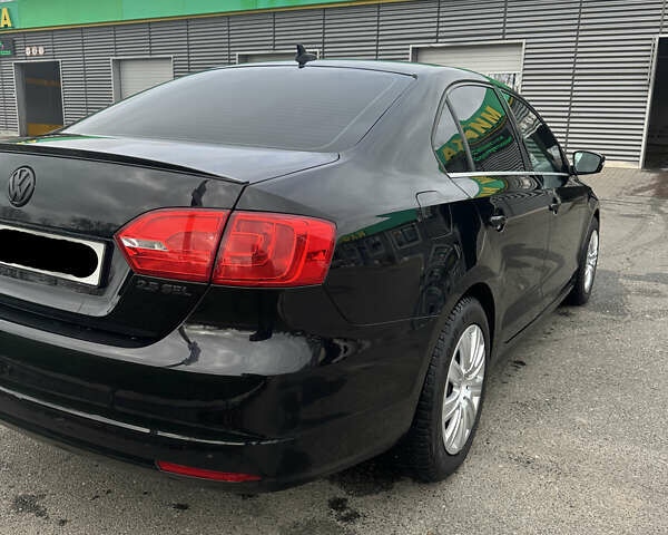 Чорний Фольксваген Джетта, об'ємом двигуна 2.5 л та пробігом 300 тис. км за 8400 $, фото 1 на Automoto.ua