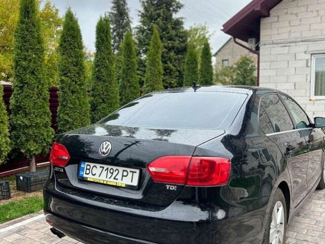 Чорний Фольксваген Джетта, об'ємом двигуна 1.97 л та пробігом 300 тис. км за 9000 $, фото 1 на Automoto.ua