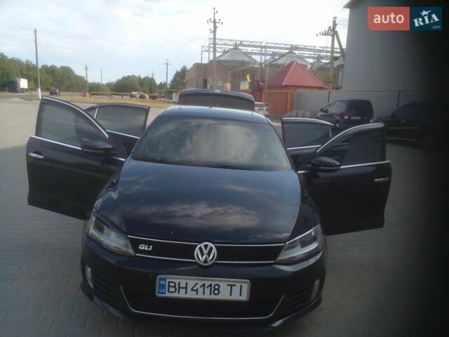 Черный Фольксваген Джетта, объемом двигателя 2 л и пробегом 171 тыс. км за 13200 $, фото 1 на Automoto.ua