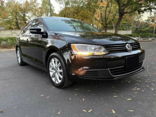 Черный Фольксваген Джетта, объемом двигателя 1.8 л и пробегом 86 тыс. км за 7000 $, фото 1 на Automoto.ua