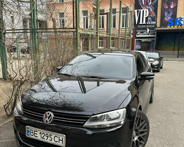 Черный Фольксваген Джетта, объемом двигателя 1.8 л и пробегом 188 тыс. км за 10000 $, фото 1 на Automoto.ua