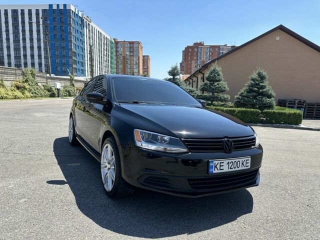 Черный Фольксваген Джетта, объемом двигателя 1.8 л и пробегом 194 тыс. км за 8500 $, фото 1 на Automoto.ua