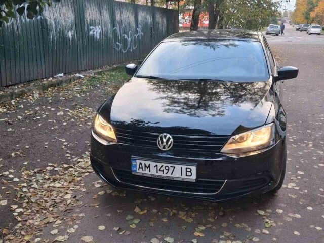Фольксваген Джетта 2014 в Коростене на Automoto.ua Черный Фольксваген Джетта, объемом двигателя 2 л и пробегом 250 тыс. км за 8500 $, фото 1 на Automoto.ua