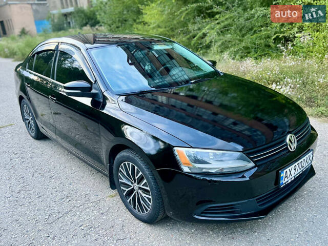 Черный Фольксваген Джетта, объемом двигателя 1.8 л и пробегом 243 тыс. км за 8400 $, фото 1 на Automoto.ua