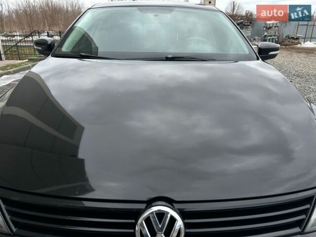 Черный Фольксваген Джетта, объемом двигателя 1.8 л и пробегом 208 тыс. км за 7000 $, фото 1 на Automoto.ua
