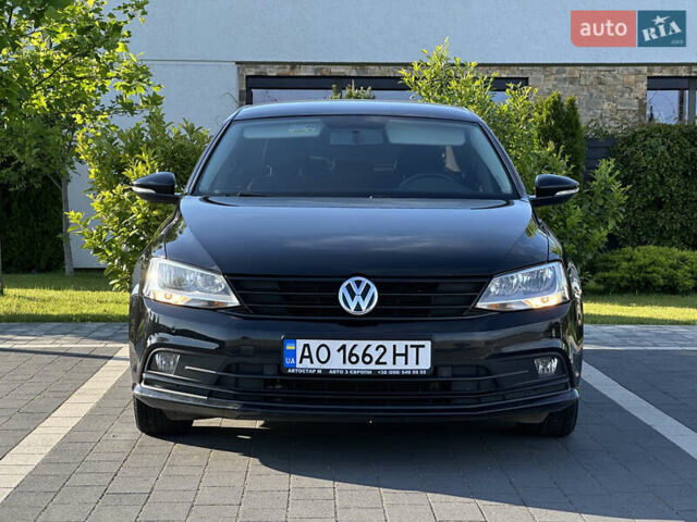 Фольксваген Джетта 2015 у Мукачеве на Automoto.ua Чорний Фольксваген Джетта, об'ємом двигуна 1.97 л та пробігом 270 тис. км за 10699 $, фото 1 на Automoto.ua