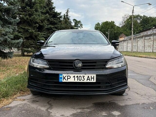 Черный Фольксваген Джетта, объемом двигателя 1.8 л и пробегом 222 тыс. км за 9800 $, фото 1 на Automoto.ua