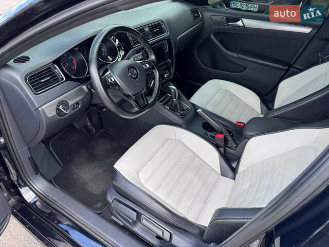 Черный Фольксваген Джетта, объемом двигателя 1.8 л и пробегом 141 тыс. км за 9500 $, фото 1 на Automoto.ua