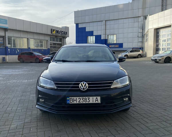 Черный Фольксваген Джетта, объемом двигателя 1.6 л и пробегом 207 тыс. км за 12000 $, фото 1 на Automoto.ua