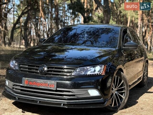 Черный Фольксваген Джетта, объемом двигателя 1.8 л и пробегом 178 тыс. км за 11800 $, фото 1 на Automoto.ua