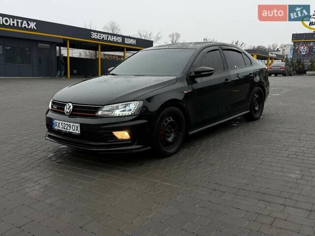 Черный Фольксваген Джетта, объемом двигателя 2 л и пробегом 175 тыс. км за 11900 $, фото 1 на Automoto.ua