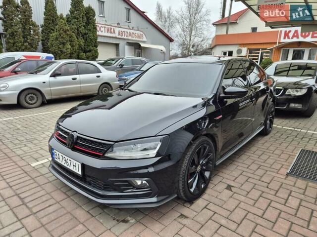 Чорний Фольксваген Джетта, об'ємом двигуна 2 л та пробігом 140 тис. км за 13000 $, фото 1 на Automoto.ua