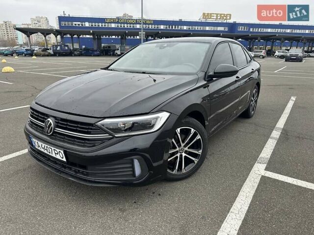 Черный Фольксваген Джетта, объемом двигателя 1.5 л и пробегом 40 тыс. км за 20000 $, фото 1 на Automoto.ua