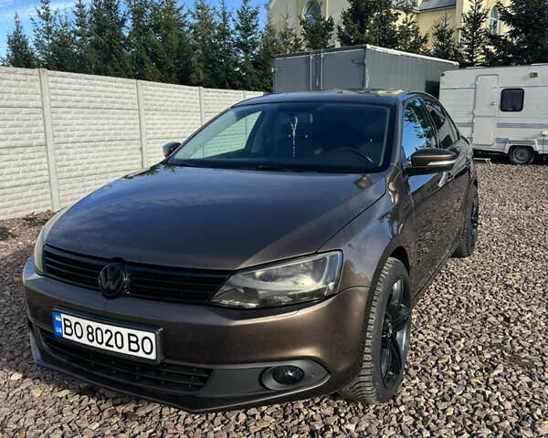 Коричневый Фольксваген Джетта, объемом двигателя 1.97 л и пробегом 340 тыс. км за 8900 $, фото 1 на Automoto.ua